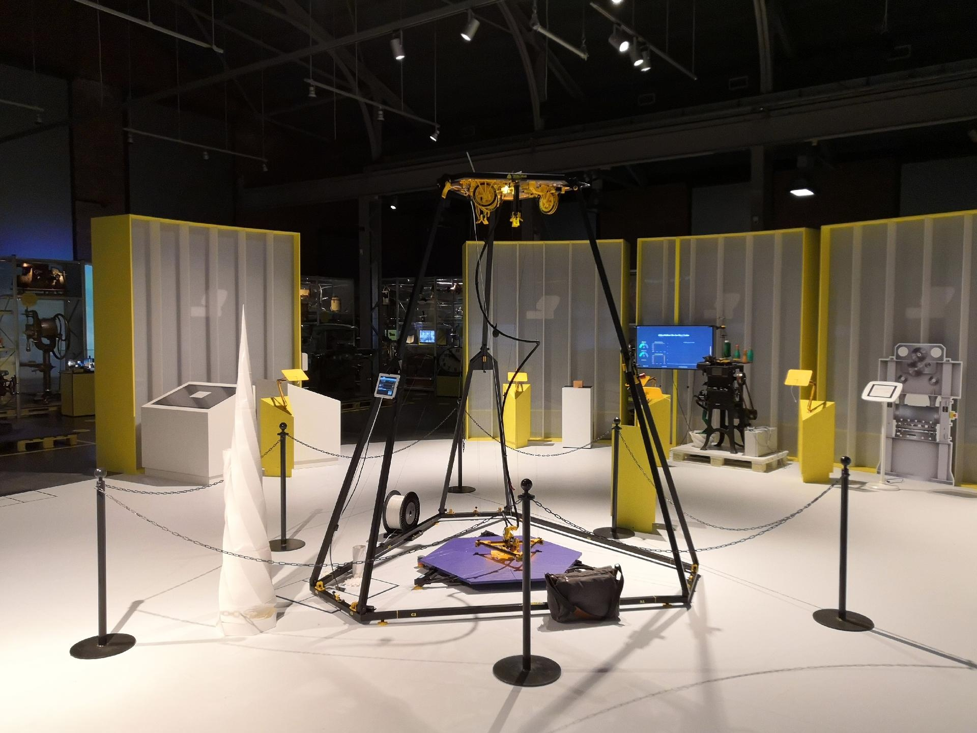 2020 - Hangprinter "Trikarus" im Industriemuseum Chemnitz (MaschinenBoom.)